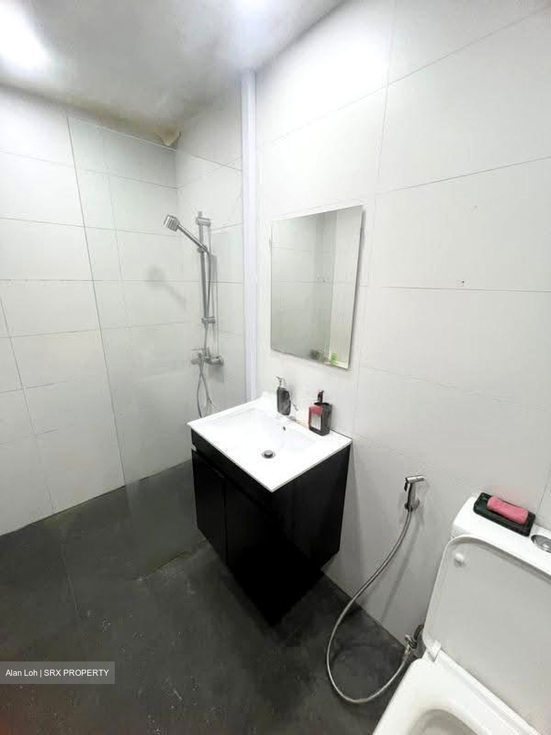 Orchard Tower Rear Block Apartment (D9), Apartment #607447791
